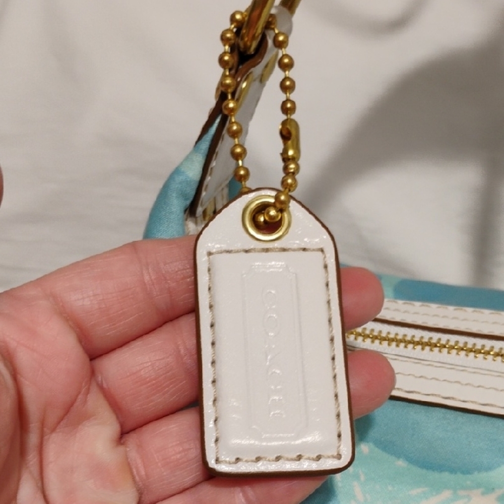 (#1) RARE! NWT Authentic Coach Hampton Weekend Collection Shoulder Bag - Picture 2 of 15